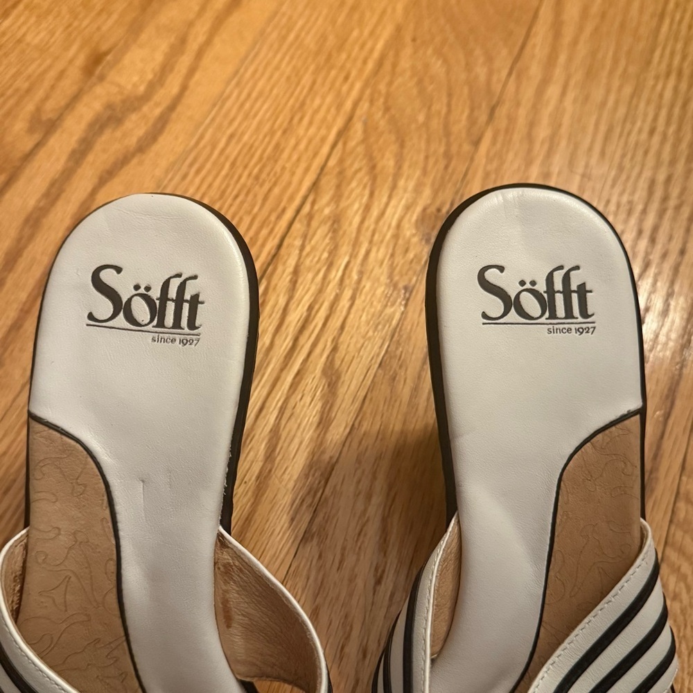 Sofft striped criss cross heels - Picture 4 of 7